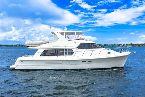 2005 Hampton 558 Pilothouse, photo 1 in Stuart, FL