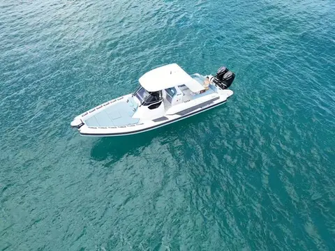2027 Ranieri CAYMAN 38.0 EXECUTIVE, photo 1 in Miami Beach, FL