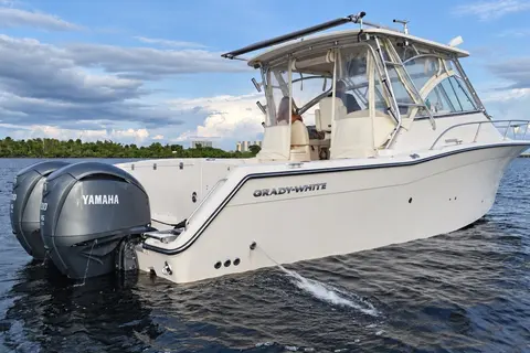 2008 Grady-White Express 330, photo 1 in Cape Coral, FL
