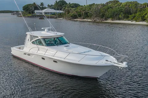 2018 Tiara Yachts 4300 Open, photo 1 in Jupiter, FL