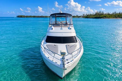2004 Carver 420 Mariner, photo 1 in Miami Beach, FL