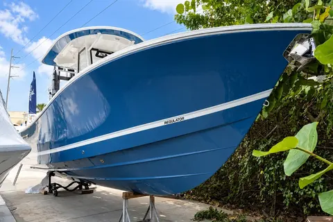 2027 Regulator 25, photo 1 in St Petersburg, FL