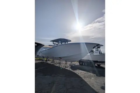 2027 Tidewater 330 CC Adventure, photo 1 in Fort Myers, FL