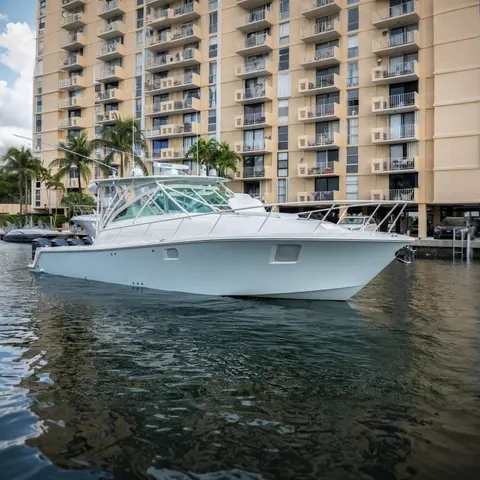 2011 SeaVee 430 Sportfish Express, photo 1 in North Miami, FL