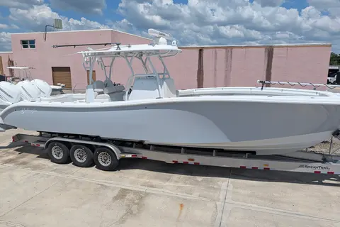 2022 Yellowfin 36 Offshore, photo 1 in Fort Myers, FL
