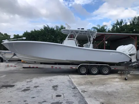2022 Yellowfin 34 Offshore, photo 1 in Miami, FL