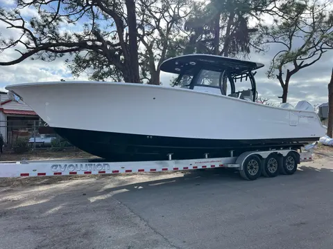 2025 Sportsman Open 322 Center Console, photo 1 in Sarasota, FL