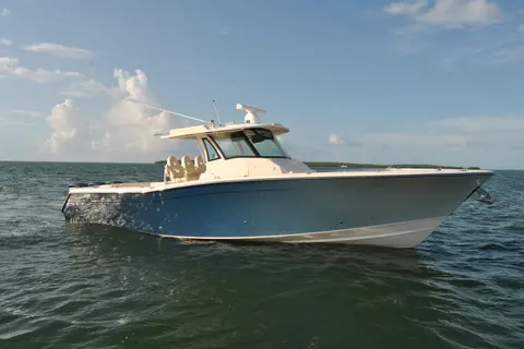 2018 Grady-White Canyon 376, photo 1 in Key Largo, FL