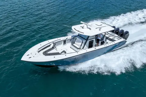 2025 Yellowfin 39 Offshore, photo 1 in Jupiter, FL