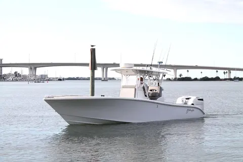 2005 Yellowfin 31 Center Console, photo 1 in Odessa, FL