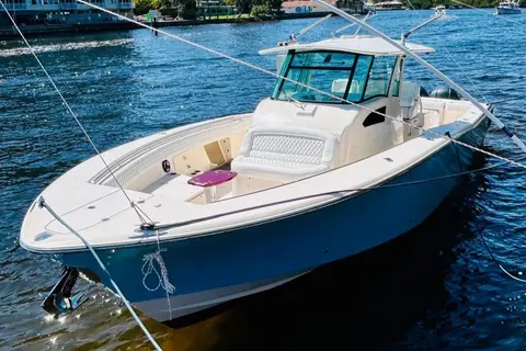 2012 Grady-White Canyon 366, photo 1 in Lighthouse Point, FL