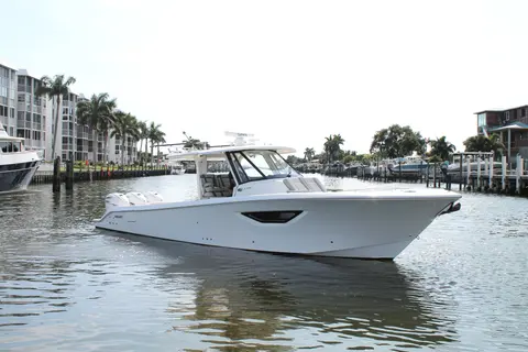 2023 Pursuit S 378 Sport, photo 1 in St Petersburg, FL