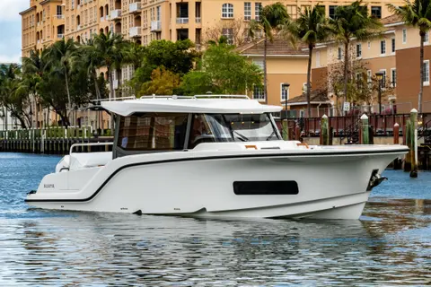 2025 Aiata Wayfinder 38 Cabin, photo 1 in Fort Lauderdale, FL