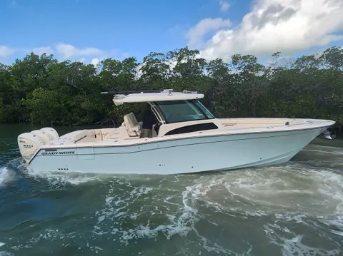 2026 Grady-White Canyon 386, photo 1 in Islamorada, FL