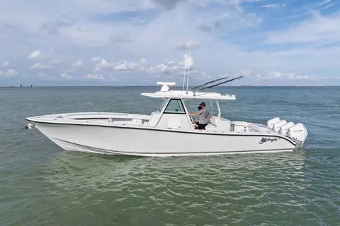 2022 Yellowfin 39 Offshore, photo 1 in Fort Myers, FL