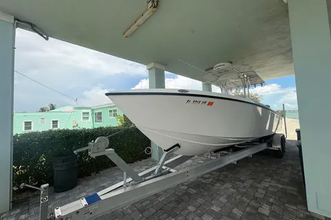2026 Whitewater 28, photo 1 in Summerland Key, FL