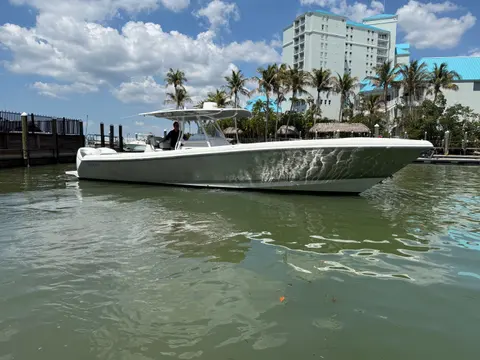 2018 Intrepid 375 CC, photo 1 in Fort Myers, FL
