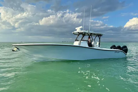 2026 Yellowfin 34 Offshore, photo 1 in Sanibel, FL