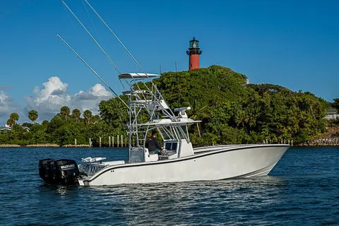 2002 Yellowfin 36 Offshore, photo 1 in Jupiter, FL
