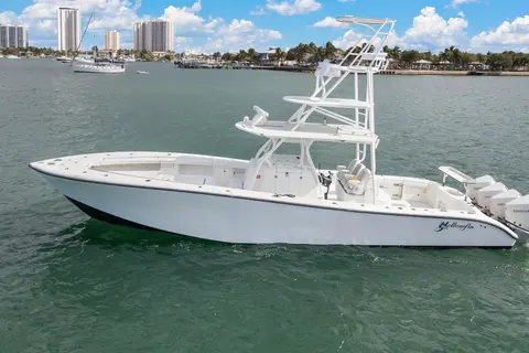 2015 Yellowfin 39 Offshore, photo 1 in Riviera Beach, FL