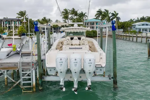 2021 Grady-White Canyon 376, photo 1 in Big Pine Key, FL