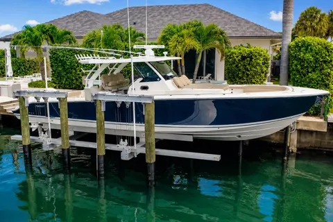 2018 Pursuit S 408 Sport, photo 1 in Riviera Beach, FL