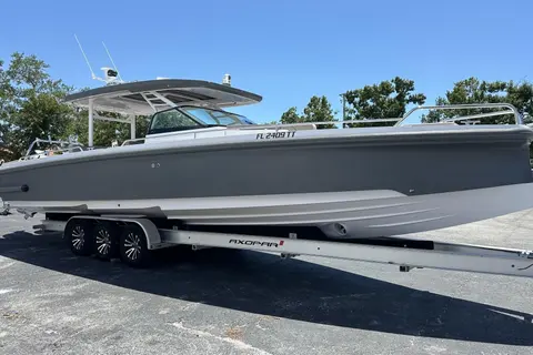 2024 Axopar 37 Sun-Top, photo 1 in Sarasota, FL