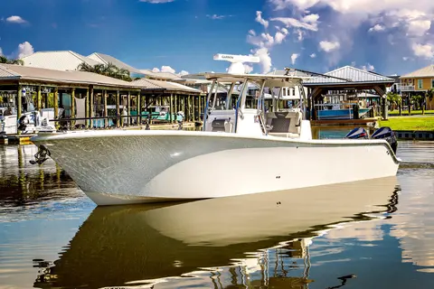 2023 Front Runner 33 Center Console, photo 1 in Pensacola, FL