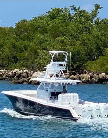 2016 Invincible Open Fisherman, photo 1 in Lighthouse Point, FL