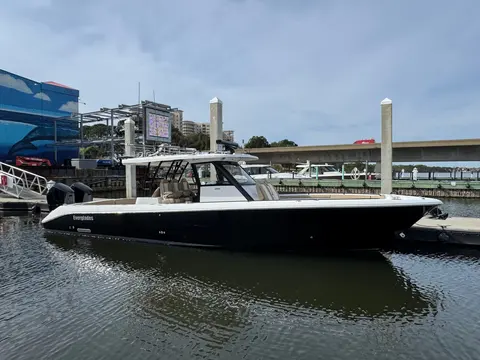 2024 Everglades 395 Center Console, photo 1 in Destin, FL