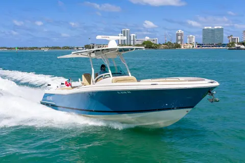 2008 Chris-Craft Catalina 29, photo 1 in Miami Beach, FL