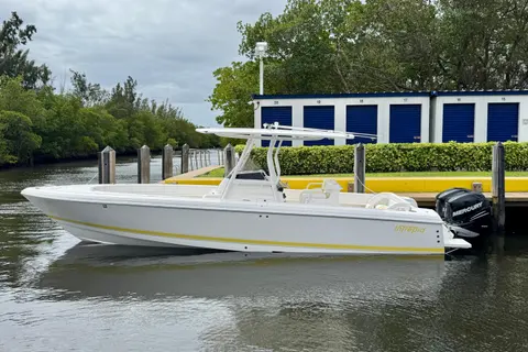 2013 Intrepid 300 Center Console, photo 1 in Dania Beach, FL