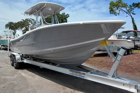 2027 Bulls Bay 255 Center Console, photo 1 in Port Richey, FL