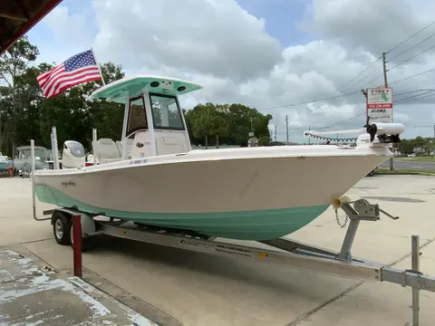 2021 Blue Wave 2800 Makaira, photo 1 in Crystal River, FL