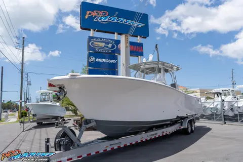 2023 Front Runner 36 Center Console, photo 1 in St Petersburg, FL