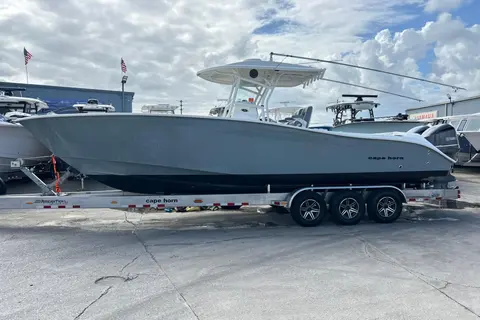 2015 Cape Horn 32XS, photo 1 in Pompano Beach, FL