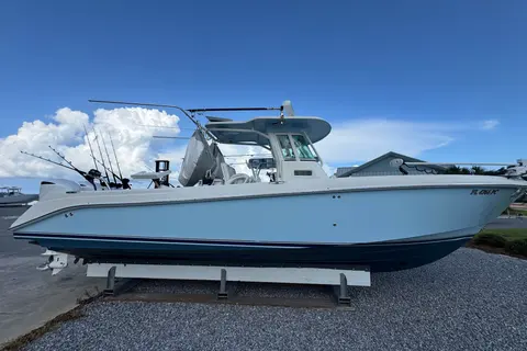 2008 Everglades 320 Center Console, photo 1 in Port St Joe, FL