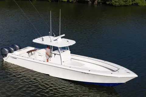 2024 Contender 39 ST, photo 1 in Miami, FL