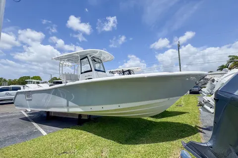 2026 Sea Hunt Gamefish 30FS, photo 1 in Fort Lauderdale, FL