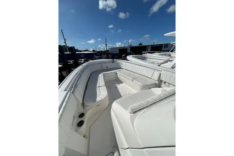 2014 Intrepid 327 Center Console, photo 1 in Fort Lauderdale, FL