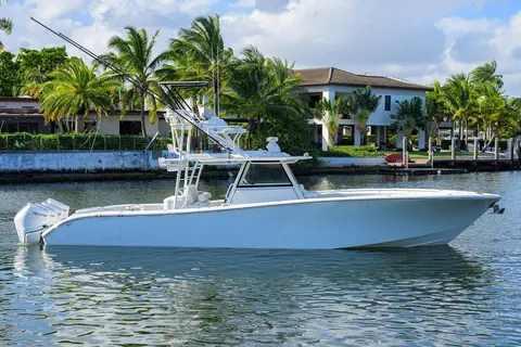 2021 Yellowfin 42 Offshore, photo 1 in Miami, FL