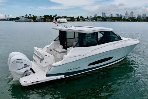 2022 Regal 36 XO, photo 1 in Miami Beach, FL