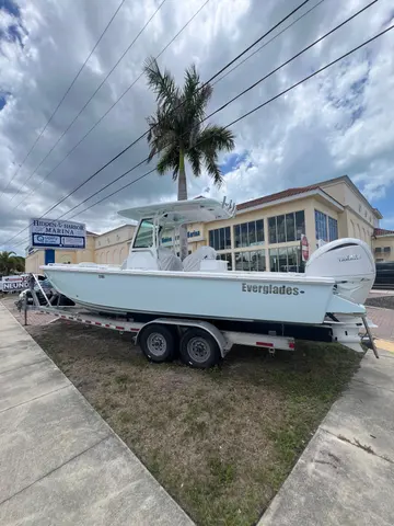 2026 Everglades 273 Center Console, photo 1 in Sarasota, FL