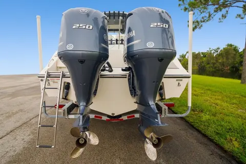 2021 Cobia 280 Center Console, photo 1 in Cape Canaveral, FL