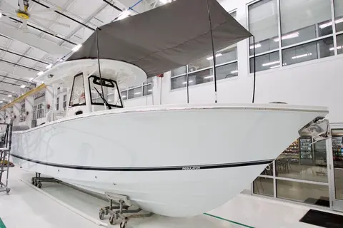2026 Regulator 31, photo 1 in Riviera Beach, FL