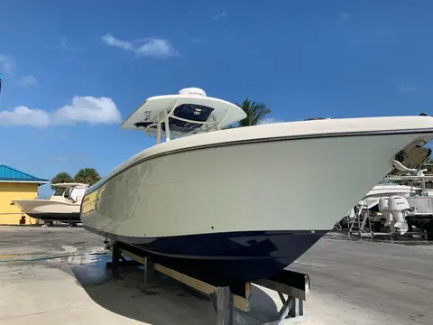 2019 Century 3200 Center Console, photo 1 in Palm City, FL