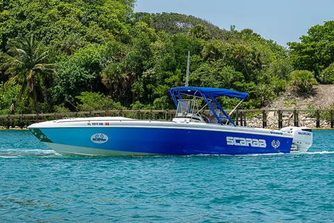 1995 Wellcraft 34 Scarab, photo 1 in Jupiter, FL