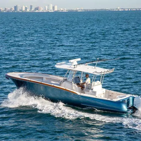 2019 Mag Bay Center Console, photo 1 in North Miami Beach, FL