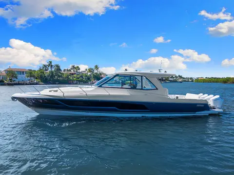 2026 Intrepid 50 Evolution, photo 1 in Naples, FL