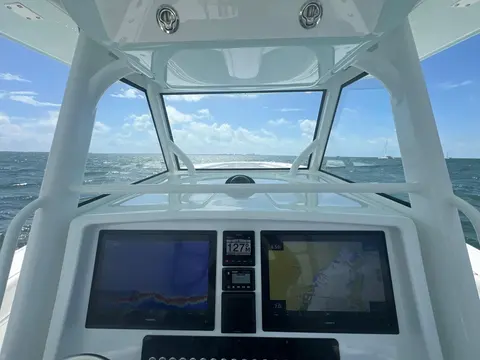 2017 Yellowfin 39 Offshore, photo 1 in Pompano Beach, FL